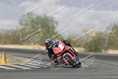 media/Nov-16-2025-Race Pace (Sun) [[8c5fa54630]]/Verified Riders/2-Turn 7 (945am)/